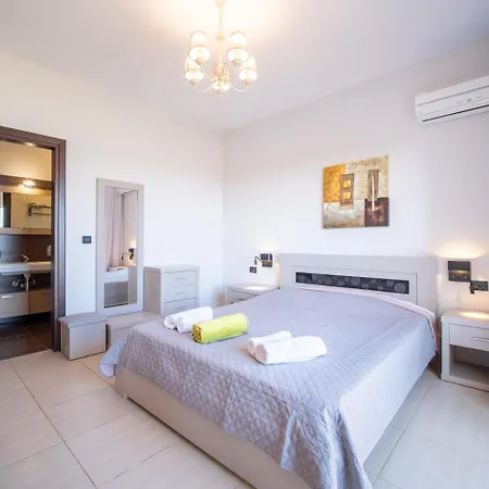 Villa Ilias *